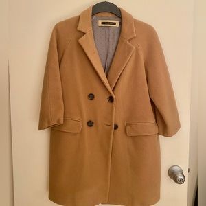 Boiled Wool Camel Coat 
Size S 
3/4 sleeve
Tara Jarmon -Paris BEST OFFER